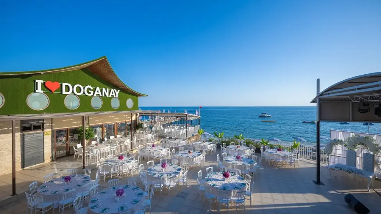 BEACH CLUB DOGANAY