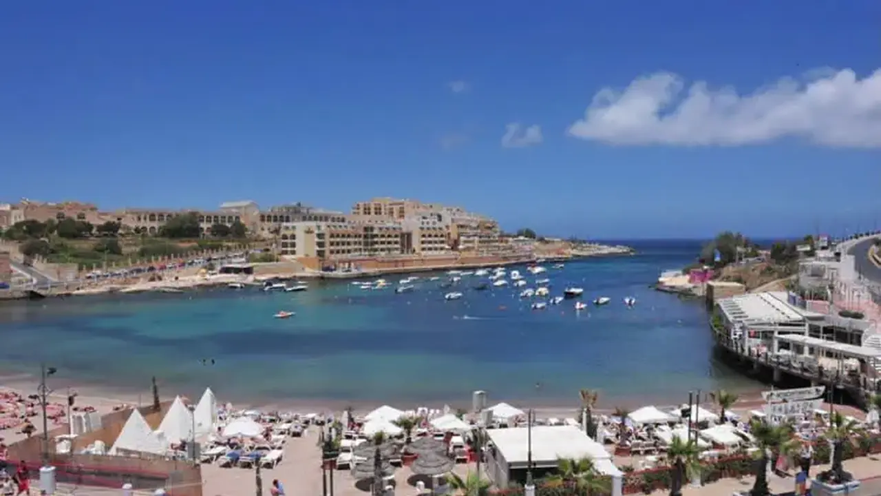 Beach Garden Hotel