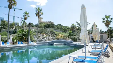 Beach Garden Hotel