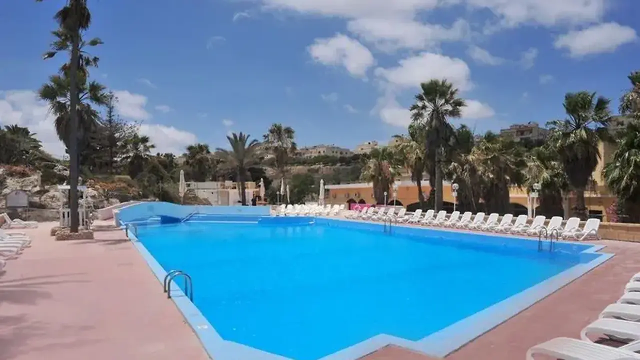 Beach Garden Hotel