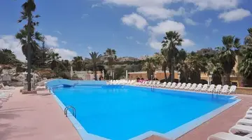 Beach Garden Hotel