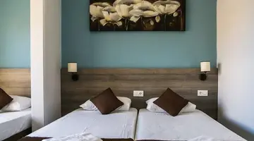 Beach Garden Hotel