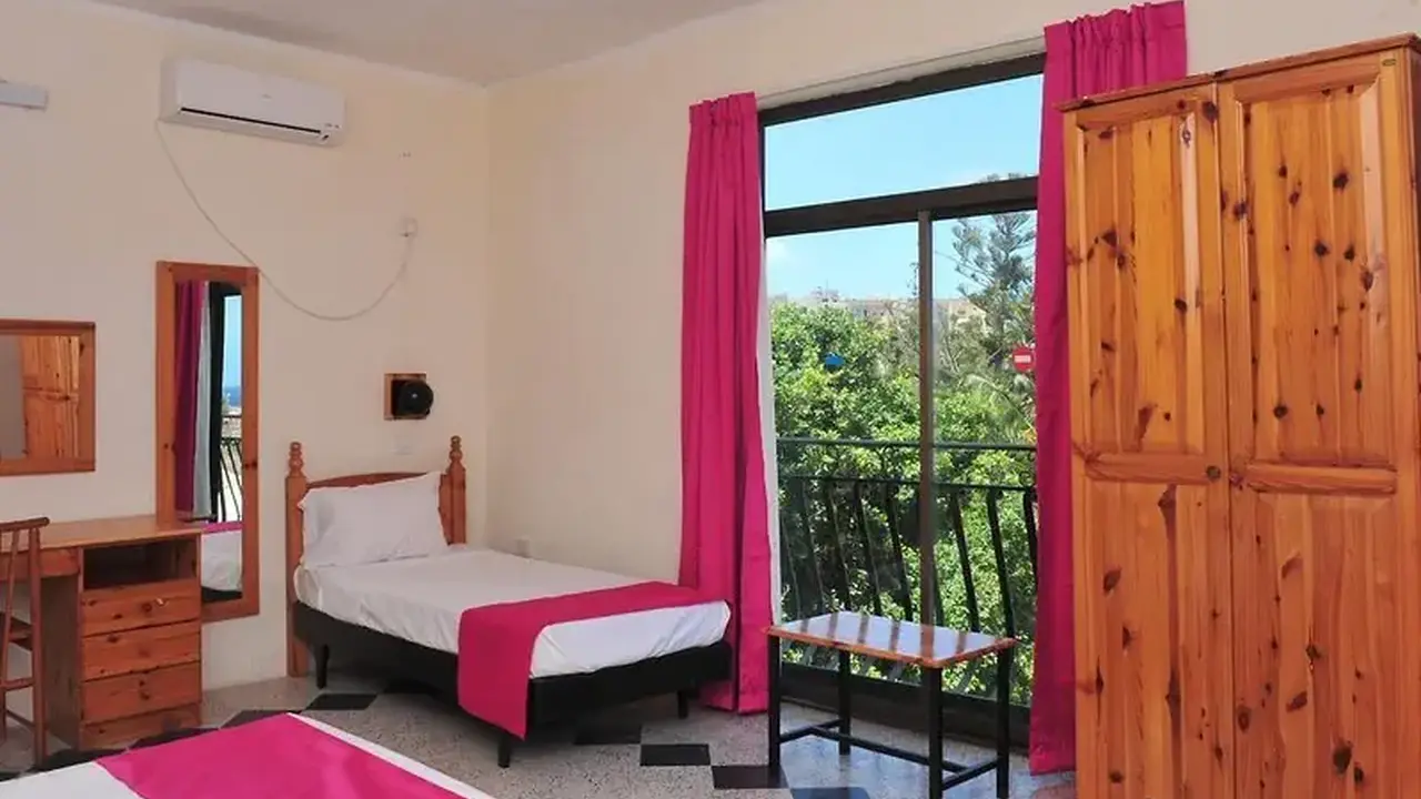 Beach Garden Hotel