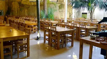 Beach Garden Hotel