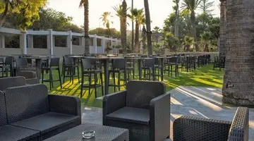 Beach Garden Hotel