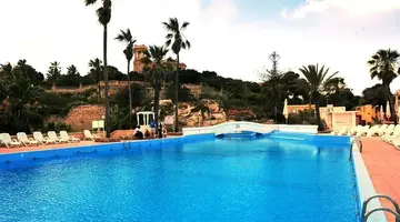 Beach Garden Hotel