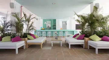 Beach Star Ibiza affiliated by Senator