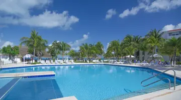 Beachscape Kin Ha Villas & Suites Cancun