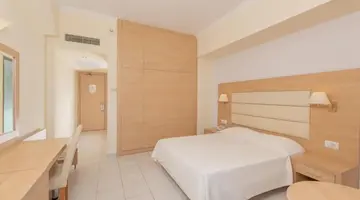 Belair Beach Hotel