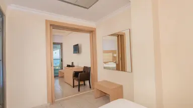 BELAIR BEACH HOTEL