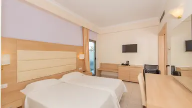 BELAIR BEACH HOTEL