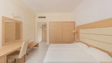 BELAIR BEACH HOTEL