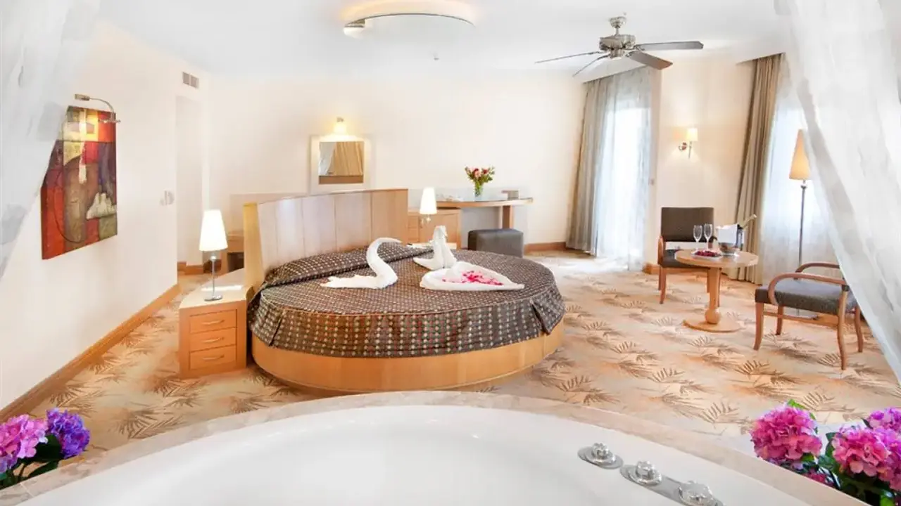 BELCONTI RESORT HOTEL