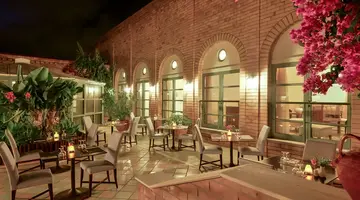 Bella Beach Hotel