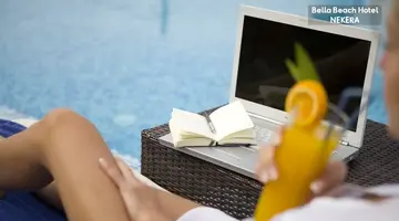 Bella Beach Hotel