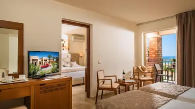 BELLA BEACH HOTEL