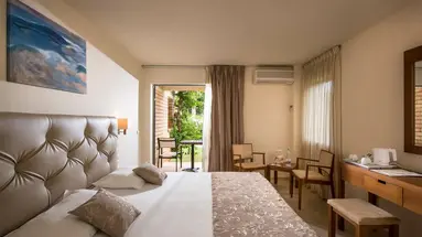 BELLA BEACH HOTEL