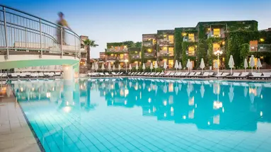 BELLA BEACH HOTEL