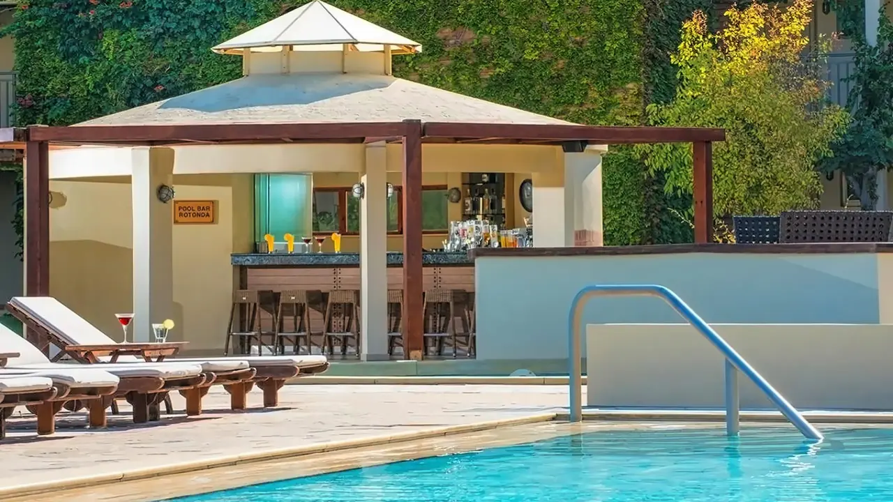 Bella Beach Hotel