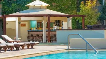 Bella Beach Hotel
