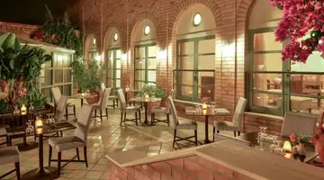 Bella Beach Hotel