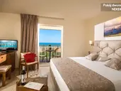 Bella Beach Hotel
