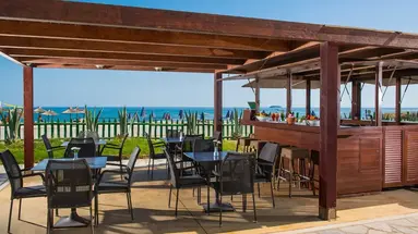 BELLA BEACH