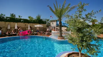 Bella Bravo Suite Hotel