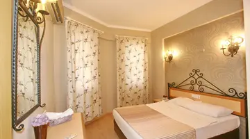 Bella Bravo Suite Hotel