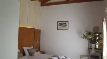 Bella Elena