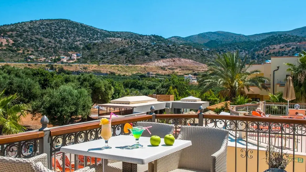 BELLA ELENA