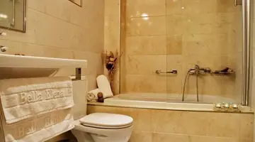 Bella Elena