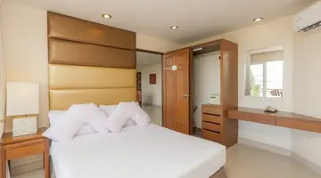 BELLA VILLA CABANA
