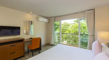 BELLA VILLA CABANA