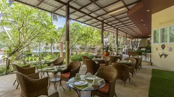 BELLA VILLA CABANA