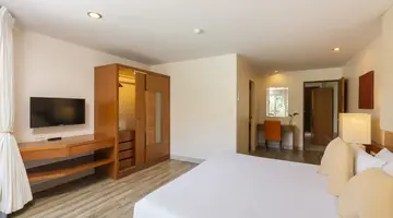 BELLA VILLA CABANA