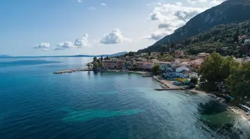 Bella Vista Beach Hotel and Studios