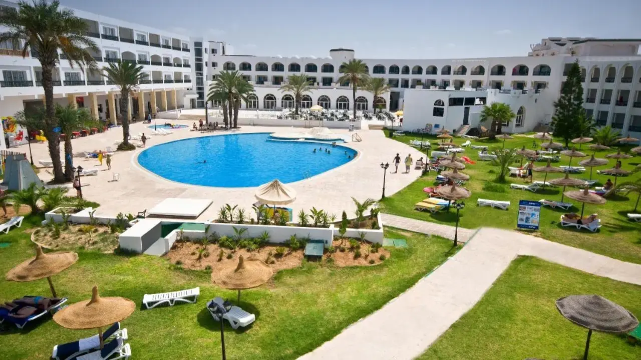 Bella Vista Family Resort(Ex:Le Soleil B