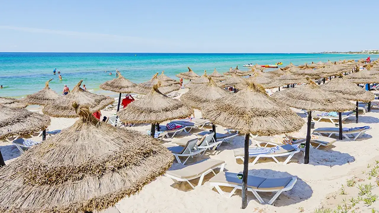 BELLA VISTA FAMILY RESORT (ex. LE SOLEIL BELLA VIS