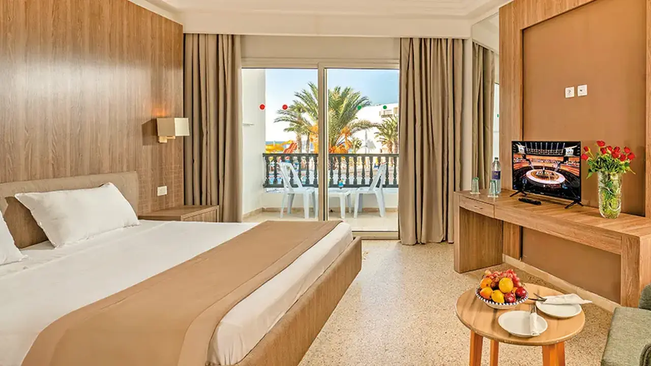 BELLA VISTA FAMILY RESORT (ex. LE SOLEIL BELLA VIS