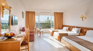 BELLA VISTA FAMILY RESORT (ex. LE SOLEIL BELLA VIS