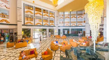 Bella Vista Family Resort(Ex:Le Soleil Bella Vista Resort)