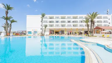 Bella Vista Family Resort(Ex:Le Soleil Bella Vista Resort)