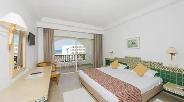 Bella Vista Family Resort(Ex:Le Soleil Bella Vista Resort)