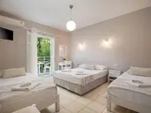 Bella Vista Hotel and Studios