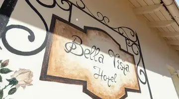 Bella Vista Hotel and Studios