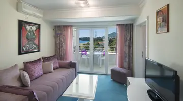 BELLA VISTA