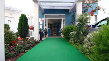 BELLA VISTA