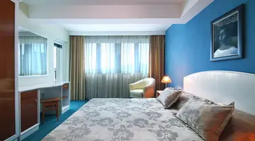 BELLA VISTA