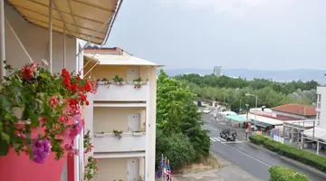 BELLEVILLE SUNNY BEACH
